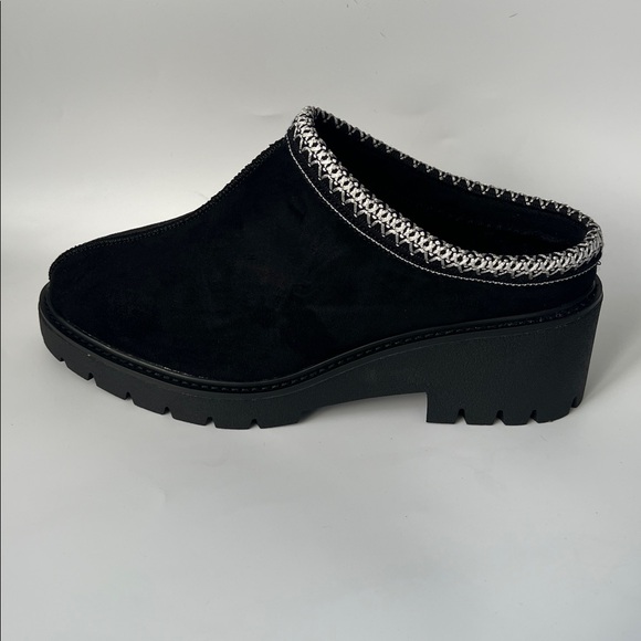 Anne Klein Black Mules Women's - 11M - Picture 4 of 10